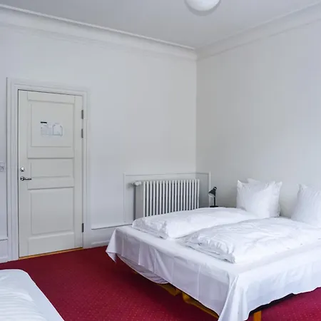Hotel Nora 3*